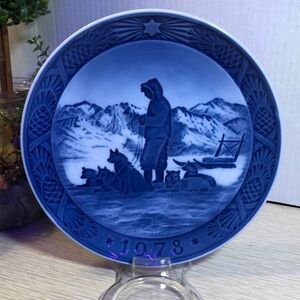 Royal Copenhagen Vintage 7” Diameter “Greenland Scenery” 1978